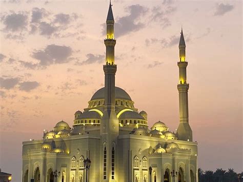 photos beautiful mosques in abu dhabi dubai and sharjah readers photos gulf news