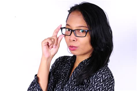 Skip to main search results. 5 Ways to Choose Eye Glasses - wikiHow