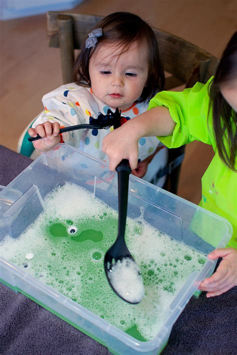 Yet this common parenting ritual often comes with questions, and sometimes anxiety, about when and how to do it well. How to Make Bubble Soup 2020 | Entertain Your Toddler