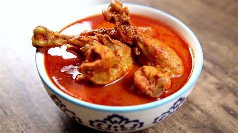 Menu dinner lezat namun sehat yang bisa kamu makan di malam hari yang pertama adalah kolaborasi antara gurihnya keju dan telur. Makanan Pedas yang Sering Ditemukan Pada Malam Hari - Monarchism
