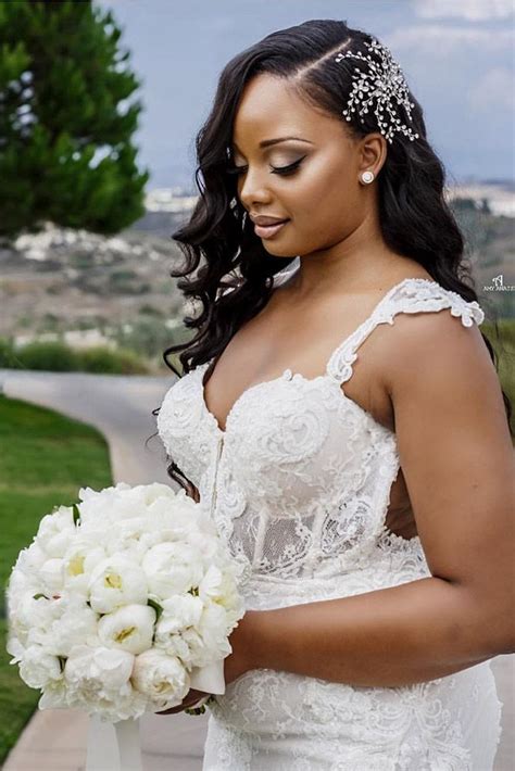 42 Black Women Wedding Hairstyles That Full Of Style Black Wedding Hairstyles African Wedding