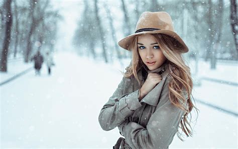 Wallpaper Girl In The Snow Winter Cold Hat 1920x1200 Hd Picture Image