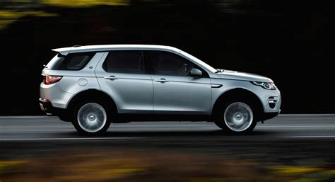 Land Rover Discovery Sport Pricing And Specifications Photos 1 Of 5