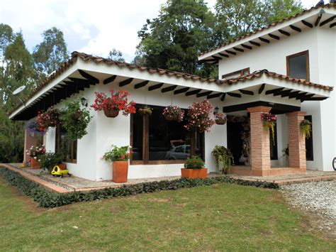 Casa Finca Llanogrande Antioquia Fachada De Casas Mexicanas Casas