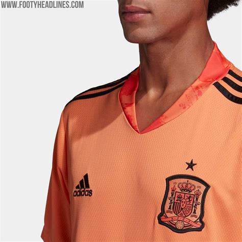 The uefa euro 2021 championship is one of the most anticipated tournaments of the year, 24 national teams will compete for the title of being crowned the best national team in europe. Spain Euro 2020 Goalkeeper Home Kit Leaked - Footy Headlines