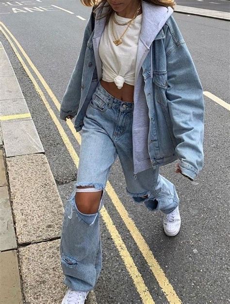 Pin By 𝐴𝑒𝑠𝑡𝑒𝑡𝑖𝑐𝑠🥀 On Outfit In 2020 Fashion Inspo Outfits Urban