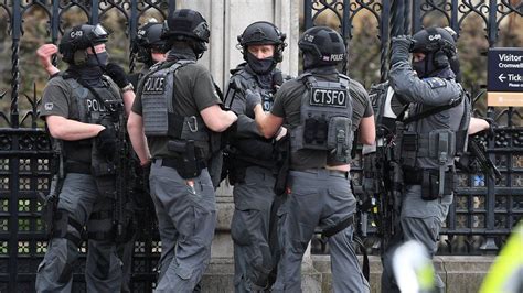 uk s terror fight puts unsustainable strain on police bbc news