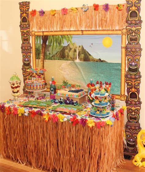 Best 25+ Luau games ideas on Pinterest | Hawaiian party decorations