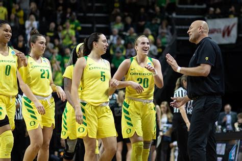 Oregon Womens Basketball Members Playing With Their Hearts On Their