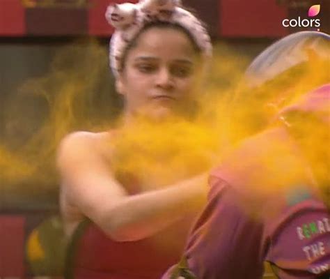 💥boom 💥 on twitter haldi tilak work kar gaya … bb16 colorstv not only india all over world