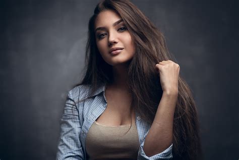 beautiful actress and models high resolution wallpape