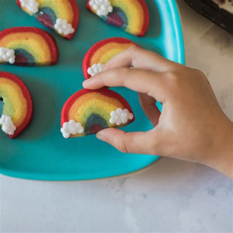Rainbow Biscuit Baking Kit