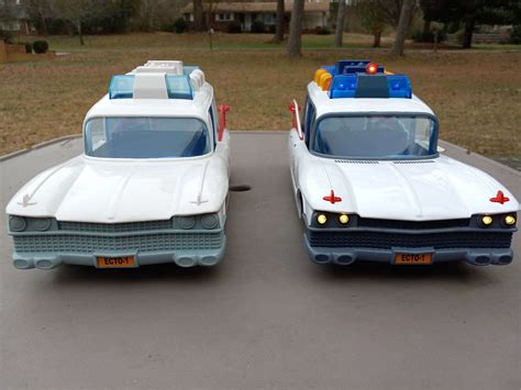 Real Ghostbusters Kenner Ecto 1 Receives Colorful Customization