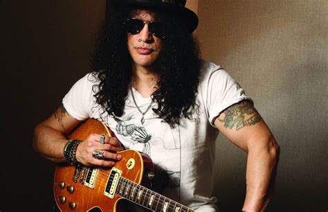 Both his parents worked in the entertainment business, his mother being a clothing designer (she did some of david bowie's costumes) and his father being an. Malas noticias: Slash descarta que Guns N' Roses lance un ...