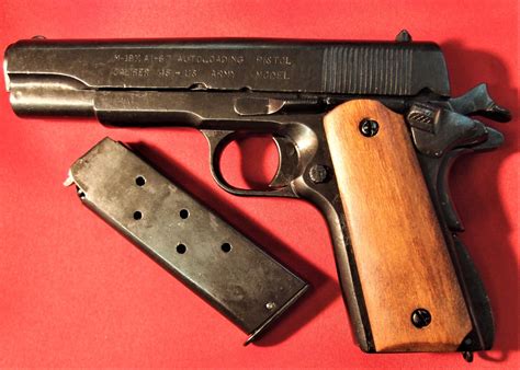 Replica M1911 Us Colt Hand Gun Pistol Denix Wooden Grips Jb Military