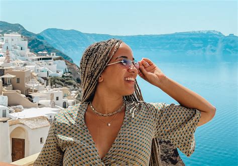 your 2 week itinerary for the perfect girls greece trip