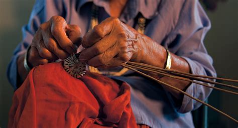 Weaving A Revolution Contemporary Navajo Baskets Natural History
