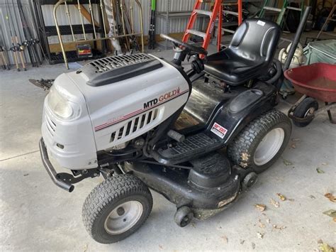 2011 Mtd Gold Riding Mower 50 Live And Online Auctions On