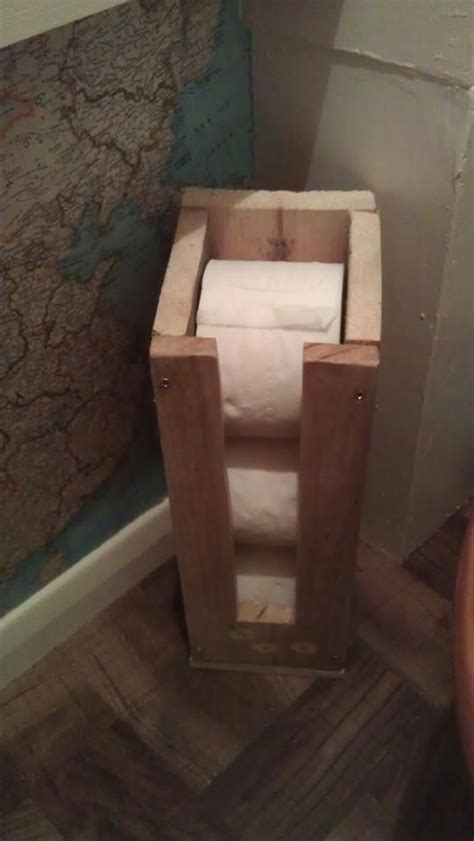 Pallet Toilet Paper Holder Could Make A Really Cute One Country Wood