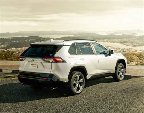 2020 highlander hybrid fwd preliminary 36 city/35 hwy/36 combined mpg estimates determined by toyota. 2020 Toyota RAV4 Plug-in Hybrid - HD Pictures, Videos ...