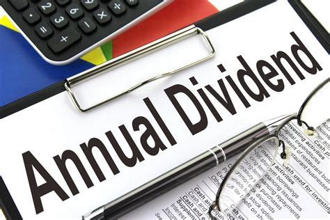 Annual Dividend Free Of Charge Creative Commons Clipboard Image