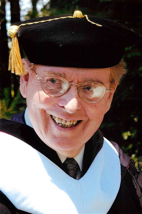 Charles J Fillmore Influential Uc Berkeley Linguist Dies