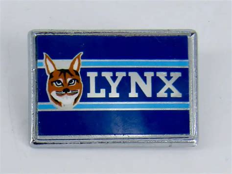 Vintage Leyland Lynx Bus Enamel Pin Badge Trucker Lorry Motor