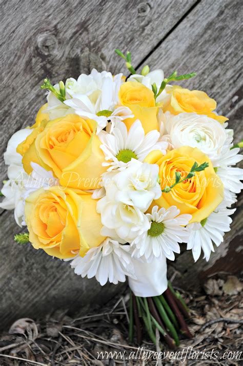 Vibrant Yellow Roses And White Daisies Sure To Make You Smile D