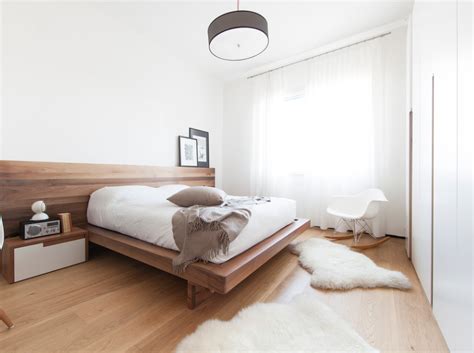 Arrivati a questo punto si può fare una stima di quanto costa costruire casa al grezzo ovvero tra i 1.800 e i 2.300 € al mq, poi c'è tutta la parte che riguarda gli interni e l'arredamento. Quanto costa costruire una casa da zero — idealista/news