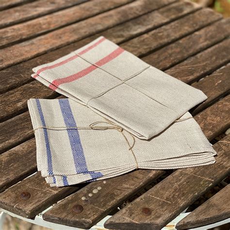 Linen Tea Towels ~ Red Or Blue Scumble Goosie