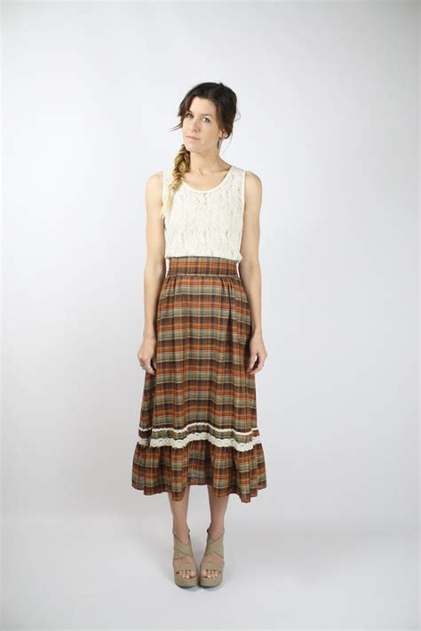 Vintage Prairie Skirt Peasant Skirt 70s Plaid Brown Tartan