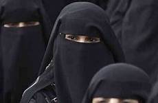 burqa uae emirati