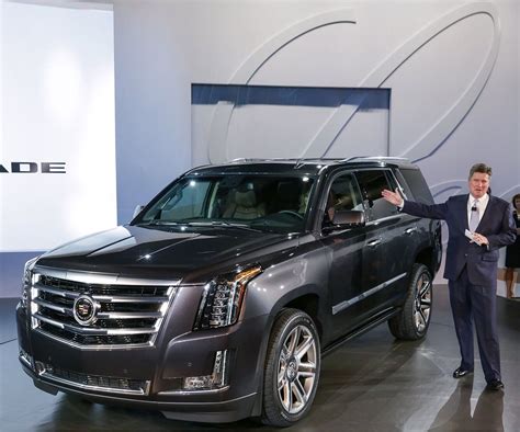 2018 Cadillac Escalade Platinum News Reviews Msrp Ratings With