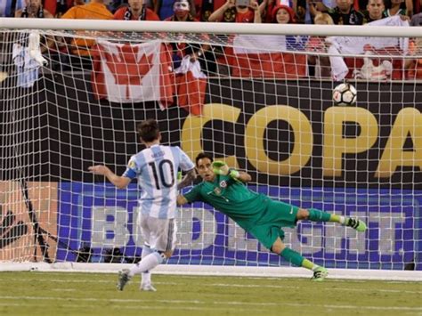 Messis Penalty Helps Argentina Defeat Chile 1 0 City People Magazine