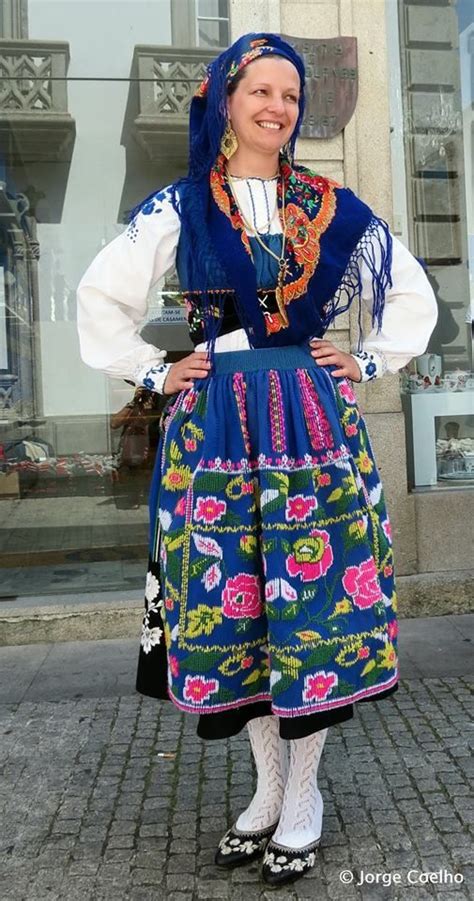 Traditional Northern Portugal Costume Fantasia Folclórica Vestidos