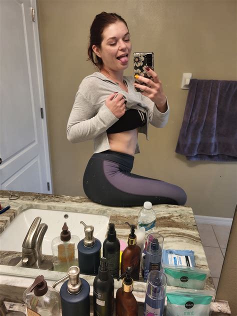 Anastasia Rose 18 On Twitter Also Went For A Run In This Cold Ass