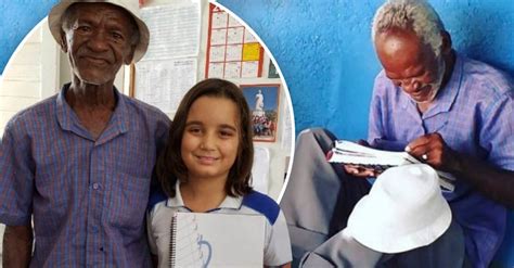 Niña De 9 Años Enseña A Leer A Un Vendedor De Helados De 68