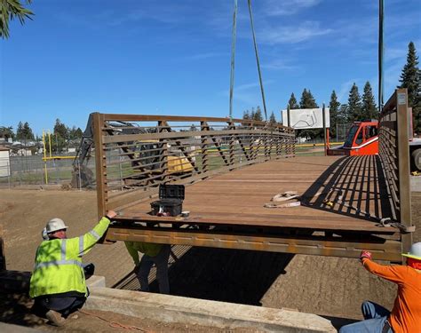 The Regnart Creek Trail Bridge Is Installed First Look Walk Bike