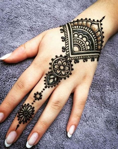 20 Beautiful Henna Tattoo Designs Ideas Eal Care