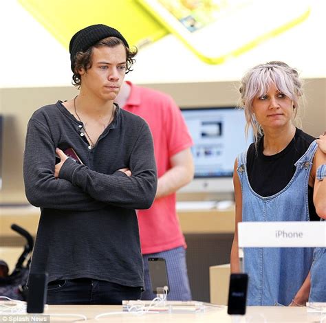 Harry's been wearing this rose ring from the great frog lately. Harry Styles sparks rumours he's dating aspiring model ...