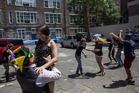 Shakespeare In The Parking Lot Finds A New Spot Wsj