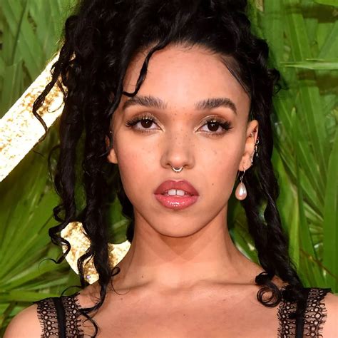 fka twigs pregnant video quotes images