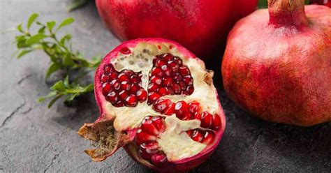 Helba pada umumnya untuk kesehatan dikonsumsi dengan cara direbus yang lama hingga warna naiknya kuning pekat. Khasiat Buah Delima Untuk Kesihatan Tubuh Dan Minda ...