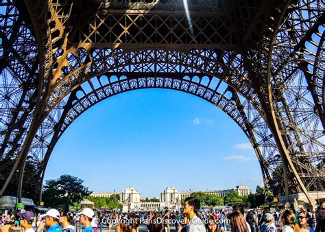 Kaland Mentesítési Dicső Cost To Visit Eiffel Tower Tömeg Levegő Borjú
