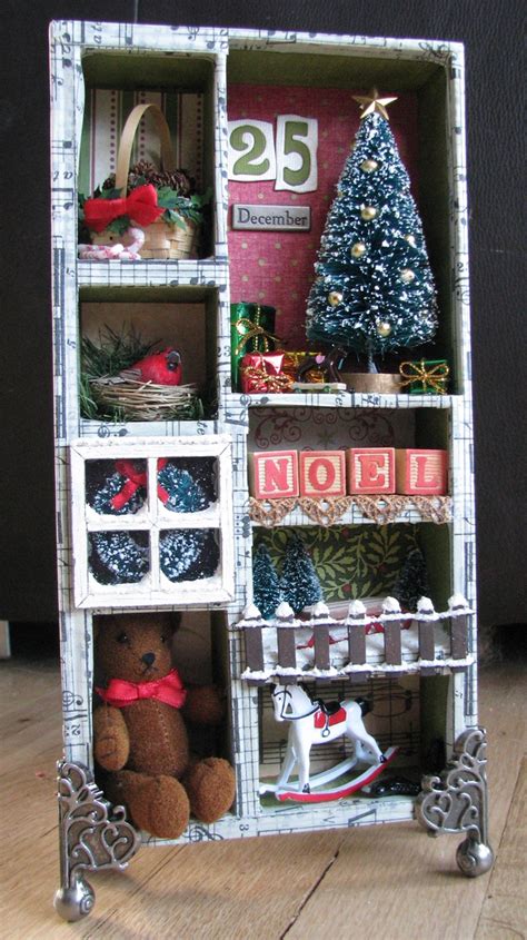 17 Best images about Christmas Shadow Boxes on Pinterest | Vintage
