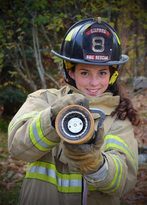 pin by on feuerwehrfrauen girl firefighter female firefighter firefighter pictures