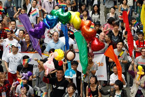 Hong Kong Gay Pride 2011 Over 2 000 Revelers March For LGBT Rights