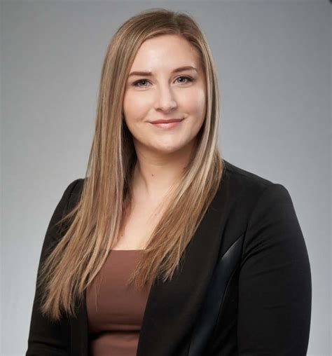 Jessica Jensen Mlt Aikins Winnipeg Lawyer Foreign Legal Consultant