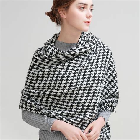 Sumeike Warm Winter Women Scarf Female Neck Scarf Designer Brand Plaid Shawls Wrap Scarves For