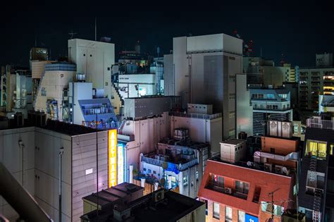 A Journey On The Rooftops Of Tokyo — Shooting In Tokyo — Eyexplore